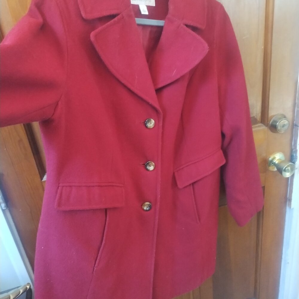 Gorgeous Deep Red Nice Fit Liz Claiborne Wool Coat XL